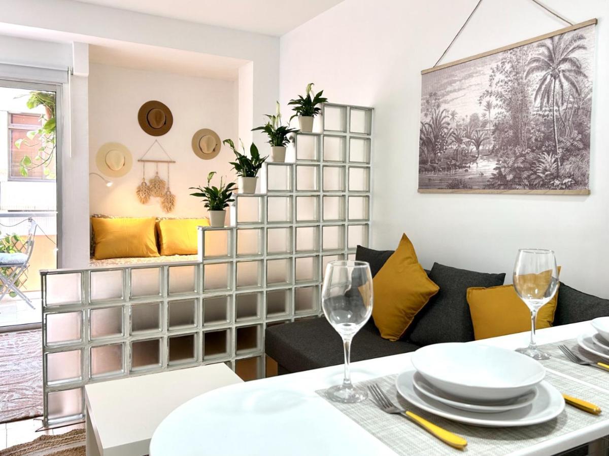 Lägenhet 2 Min Dalla Loft Terrazza Casa Gialla